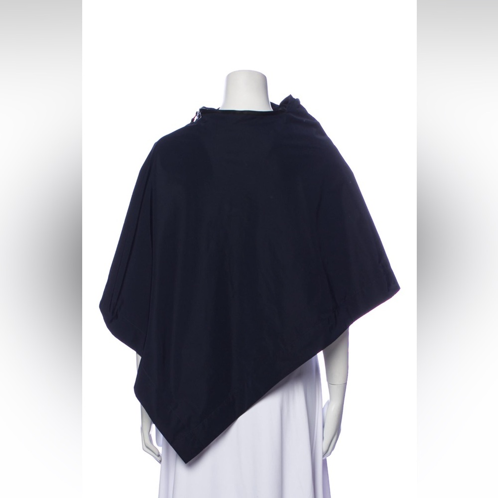 Issey Miyake Elegant Black Women's Cape Jacket - Picture 3 of 4